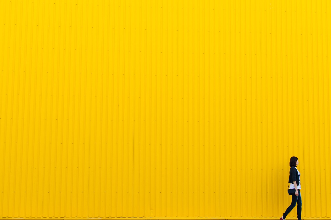 yellow-926728_1280